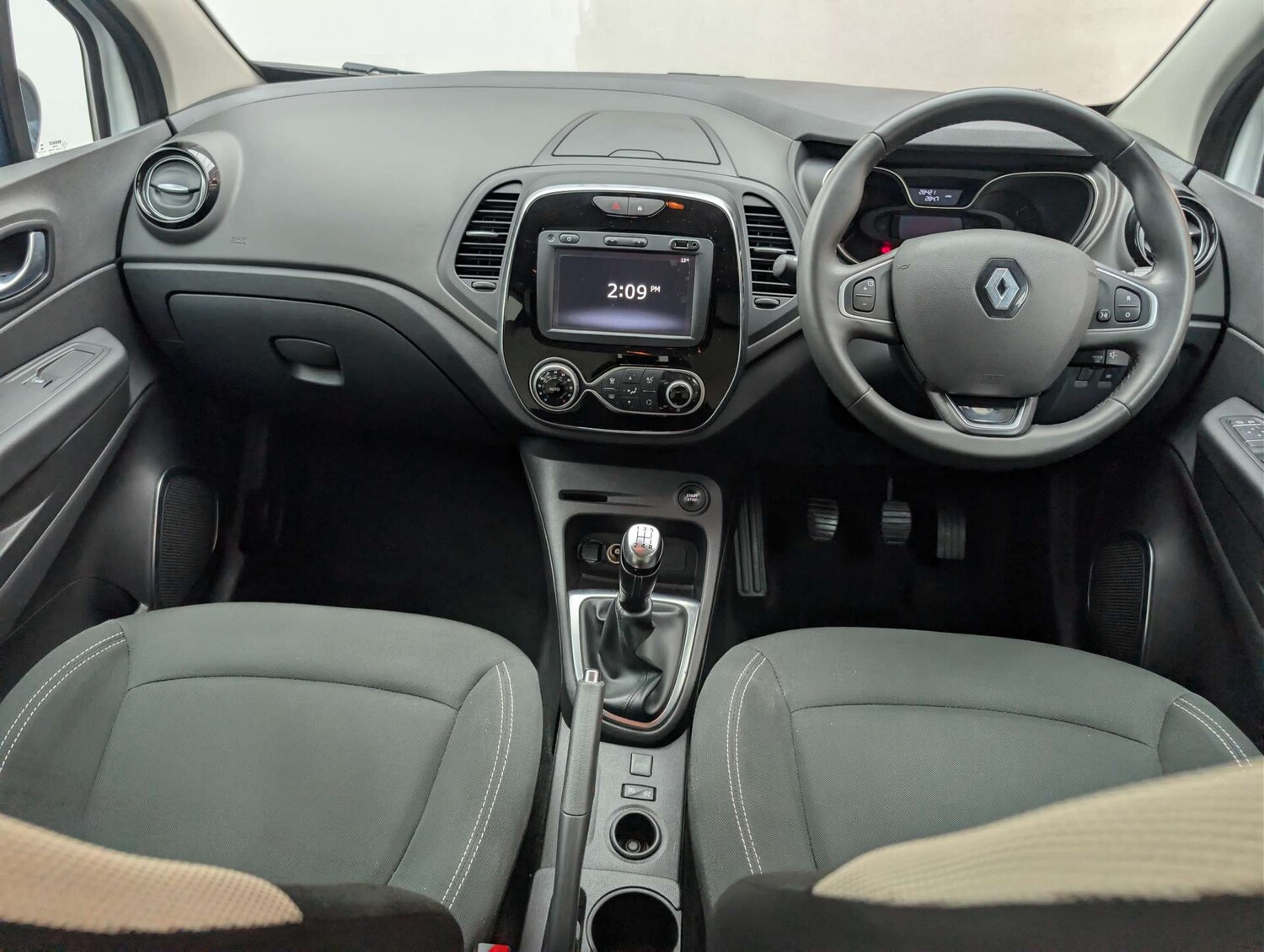 Used Renault Captur 2019 for sale - 78131934: Photo 29