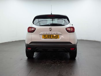 Used Renault Captur 2019 for sale - 78131934: Photo