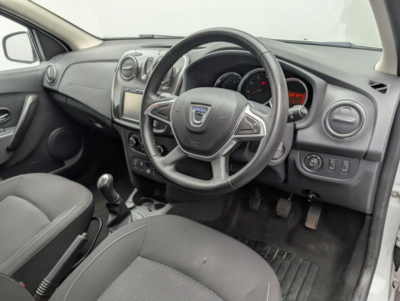 Used Dacia Logan MCV 2017 for sale - 76423731: Photo 11