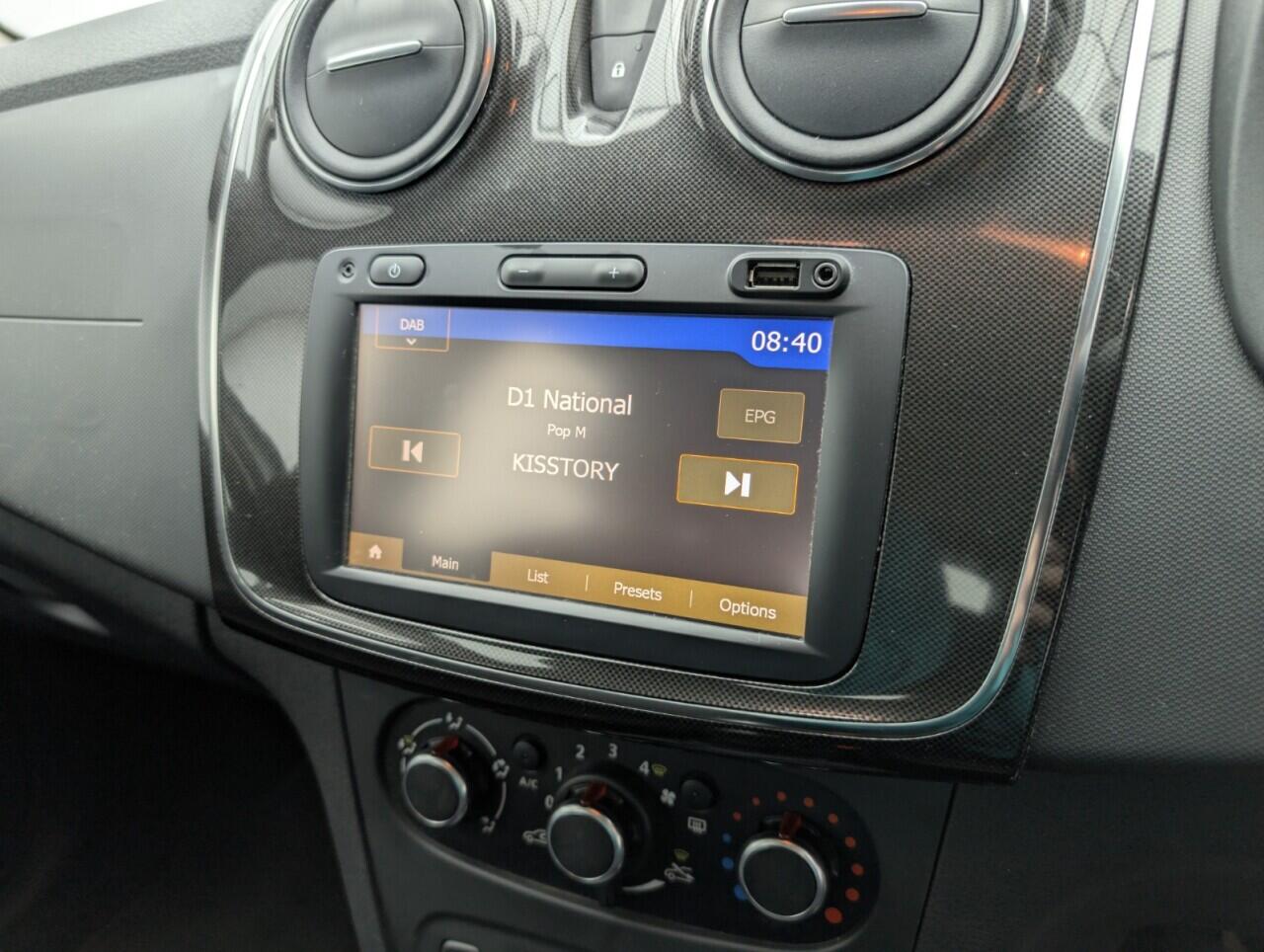 Used Dacia Logan MCV 2017 for sale - 76423731: Photo 14