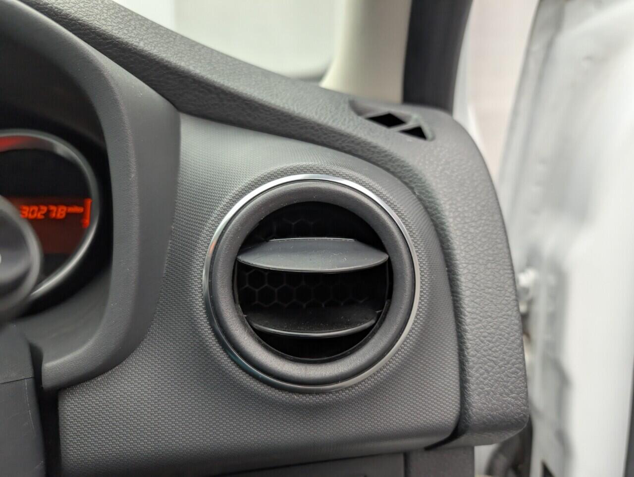 Used Dacia Logan MCV 2017 for sale - 76423731: Photo 20