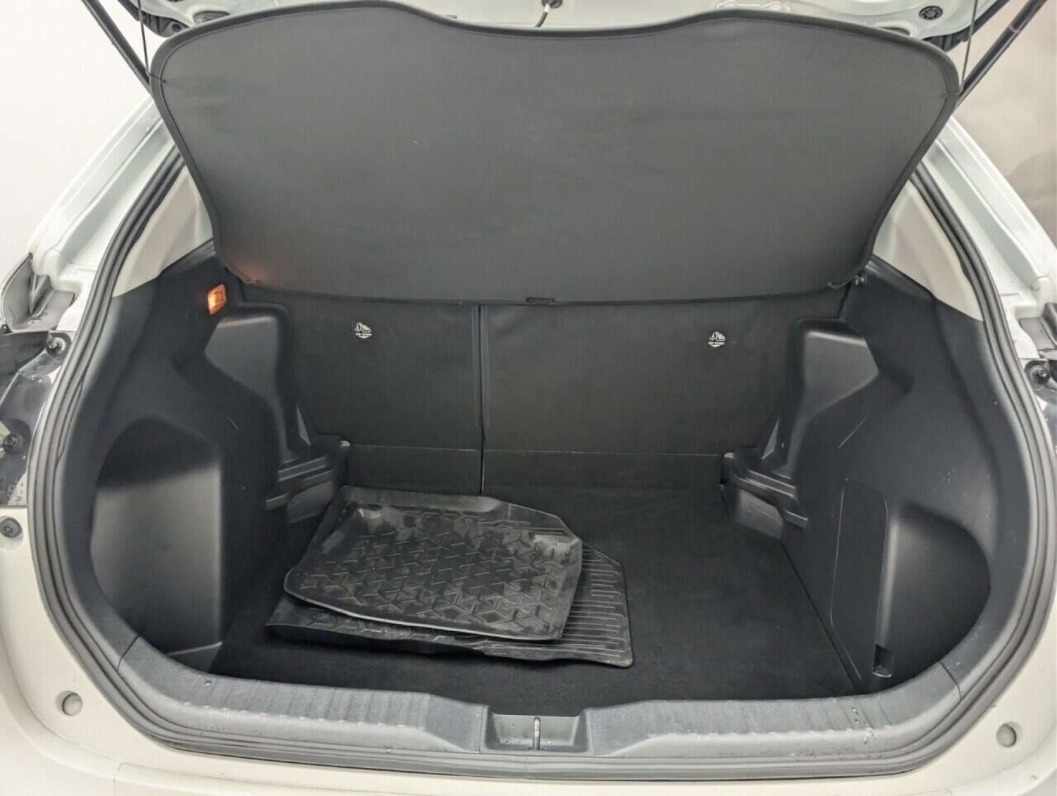 Used Toyota Yaris Cross 2022 for sale - 78056724: Photo 32