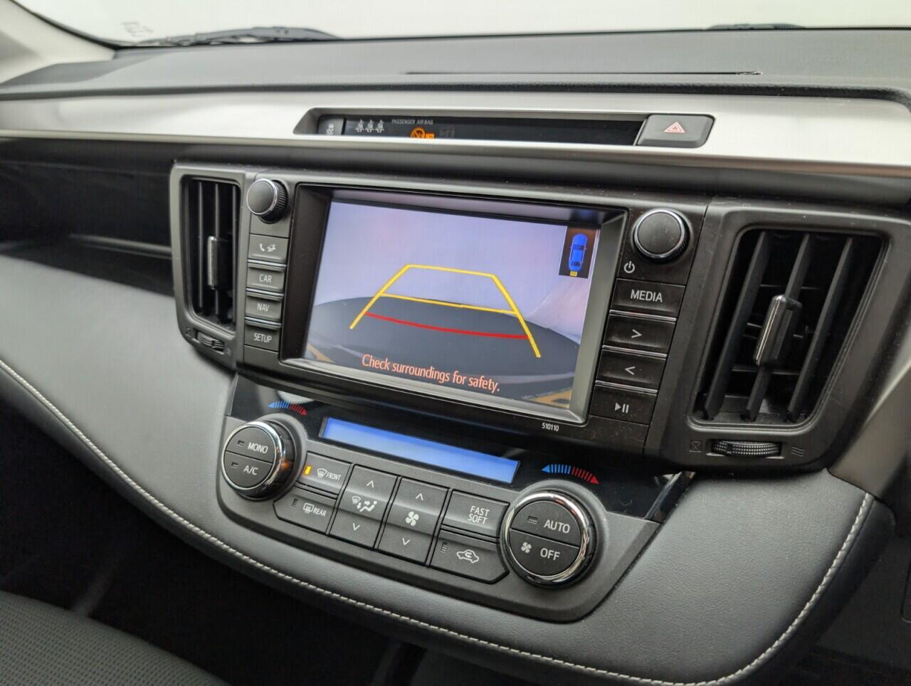 Used Toyota RAV4 2016 for sale - 76424782: Photo 15