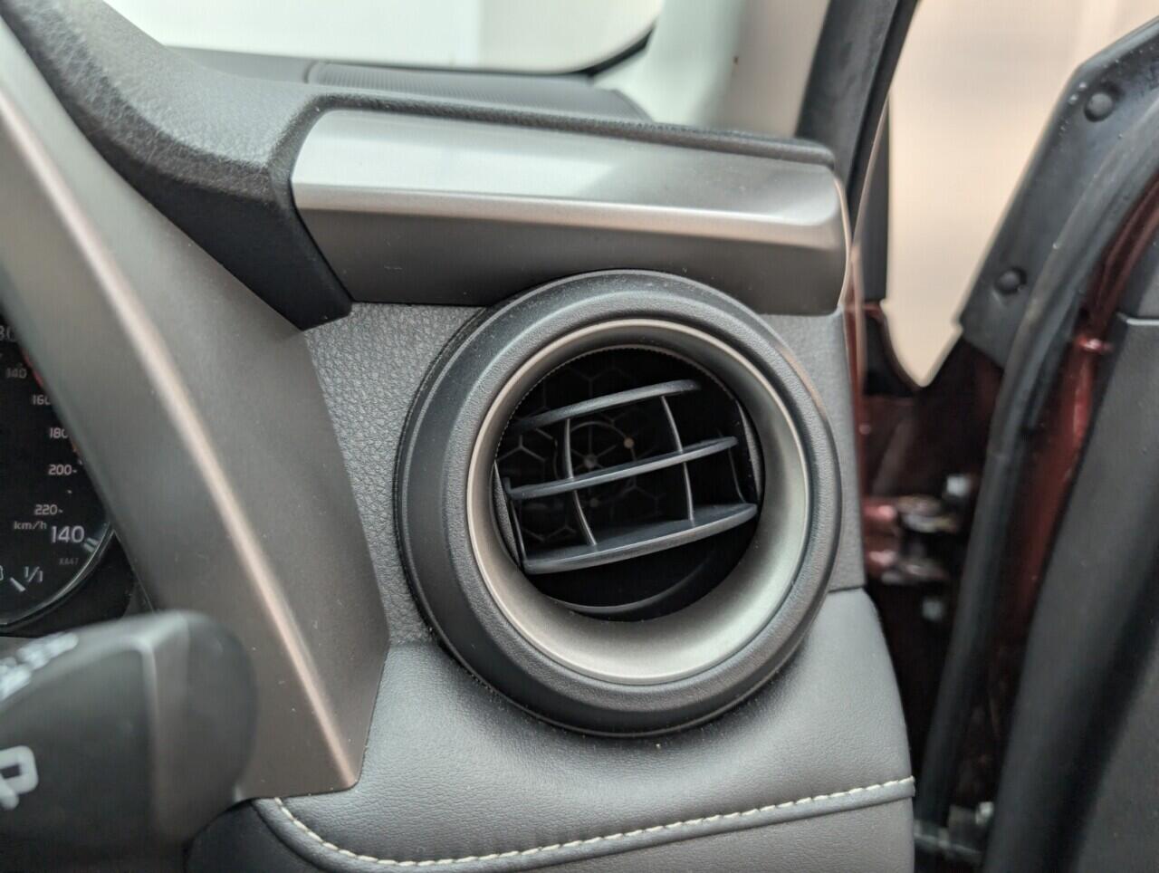 Used Toyota RAV4 2016 for sale - 76424782: Photo 21