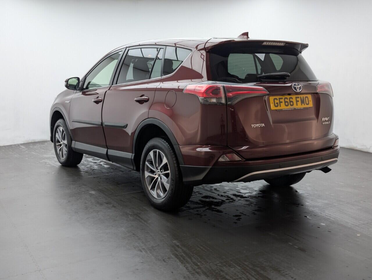 Used Toyota RAV4 2016 for sale - 76424782: Photo 6