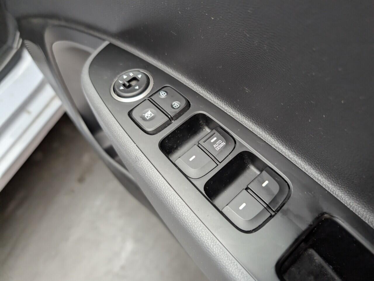 Used Hyundai i10 2019 for sale - 76423485: Photo 20