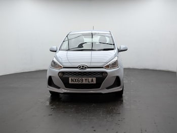 Used Hyundai i10 2019 for sale - 76423485: Photo