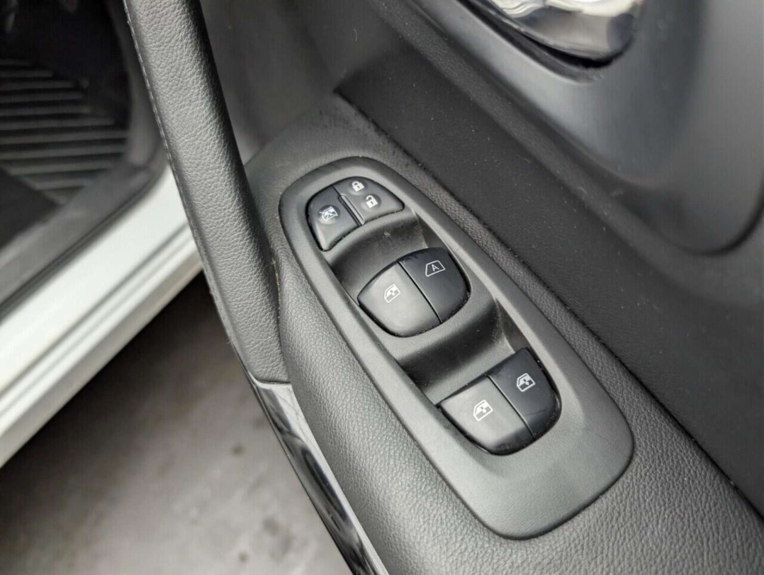 Used Renault Kadjar 2017 for sale - 77713849: Photo 19