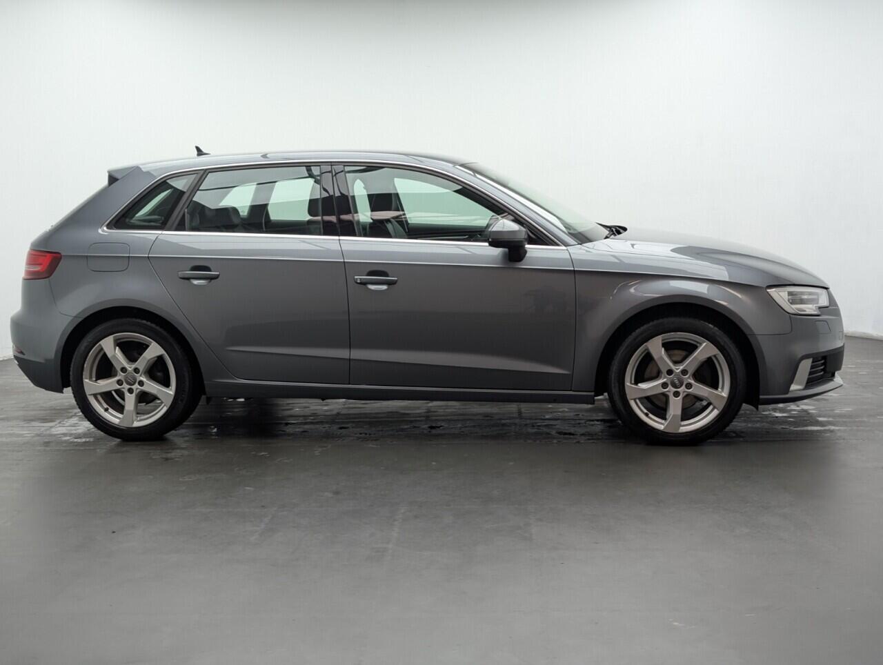 Used Audi A3 2019 for sale - 77695804: Photo 9