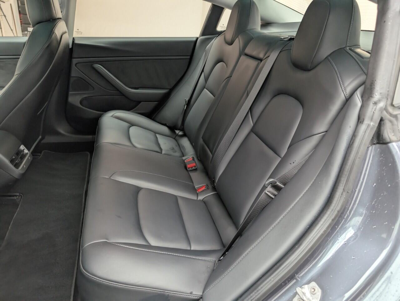 Used Tesla Model 3 2020 for sale - 76456645: Photo 26