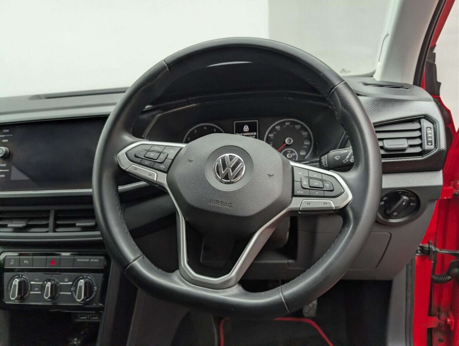 Used Volkswagen T-Cross 2020 for sale - 77713904: Photo 20