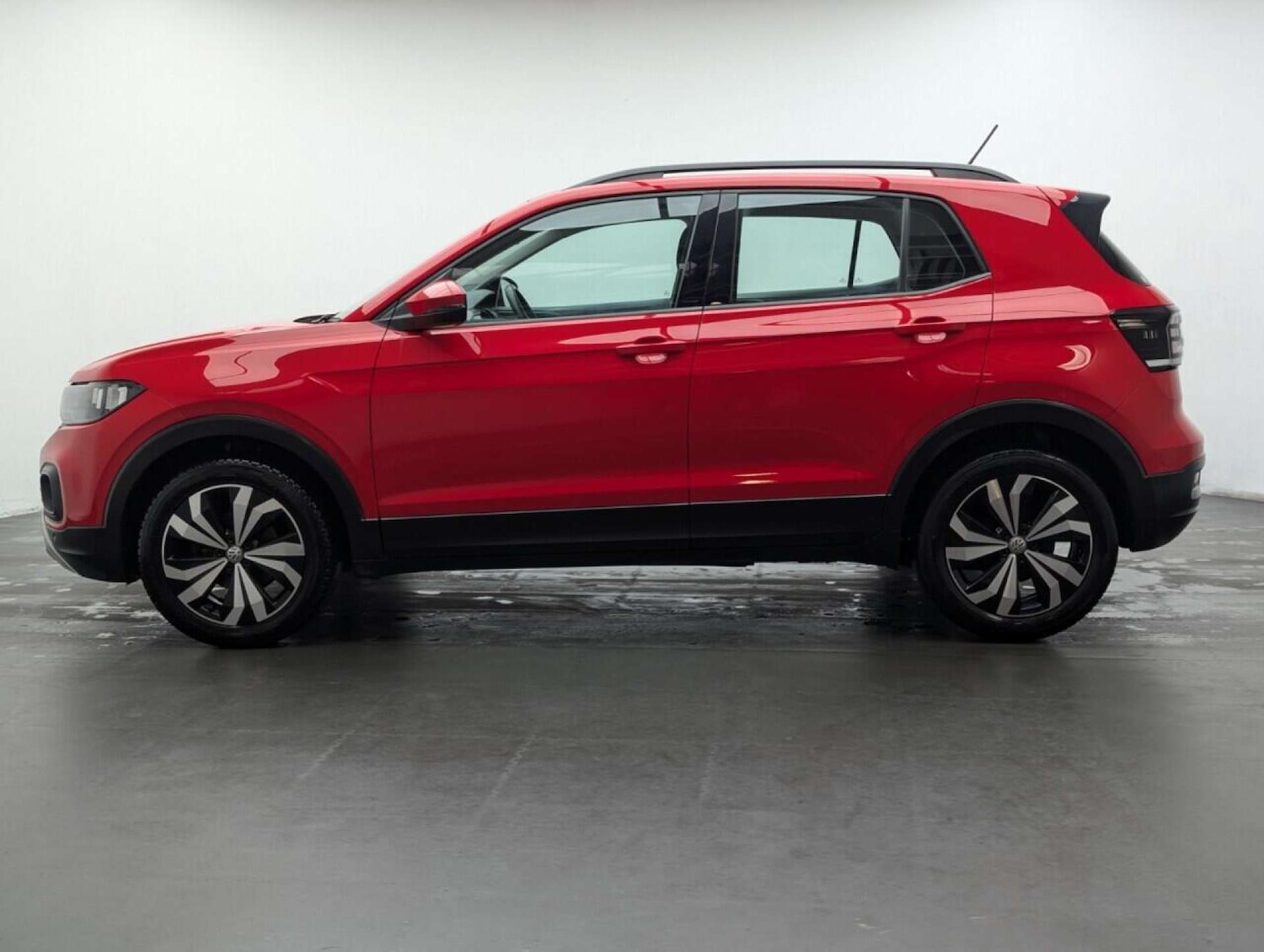 Used Volkswagen T-Cross 2020 for sale - 77713904: Photo 5