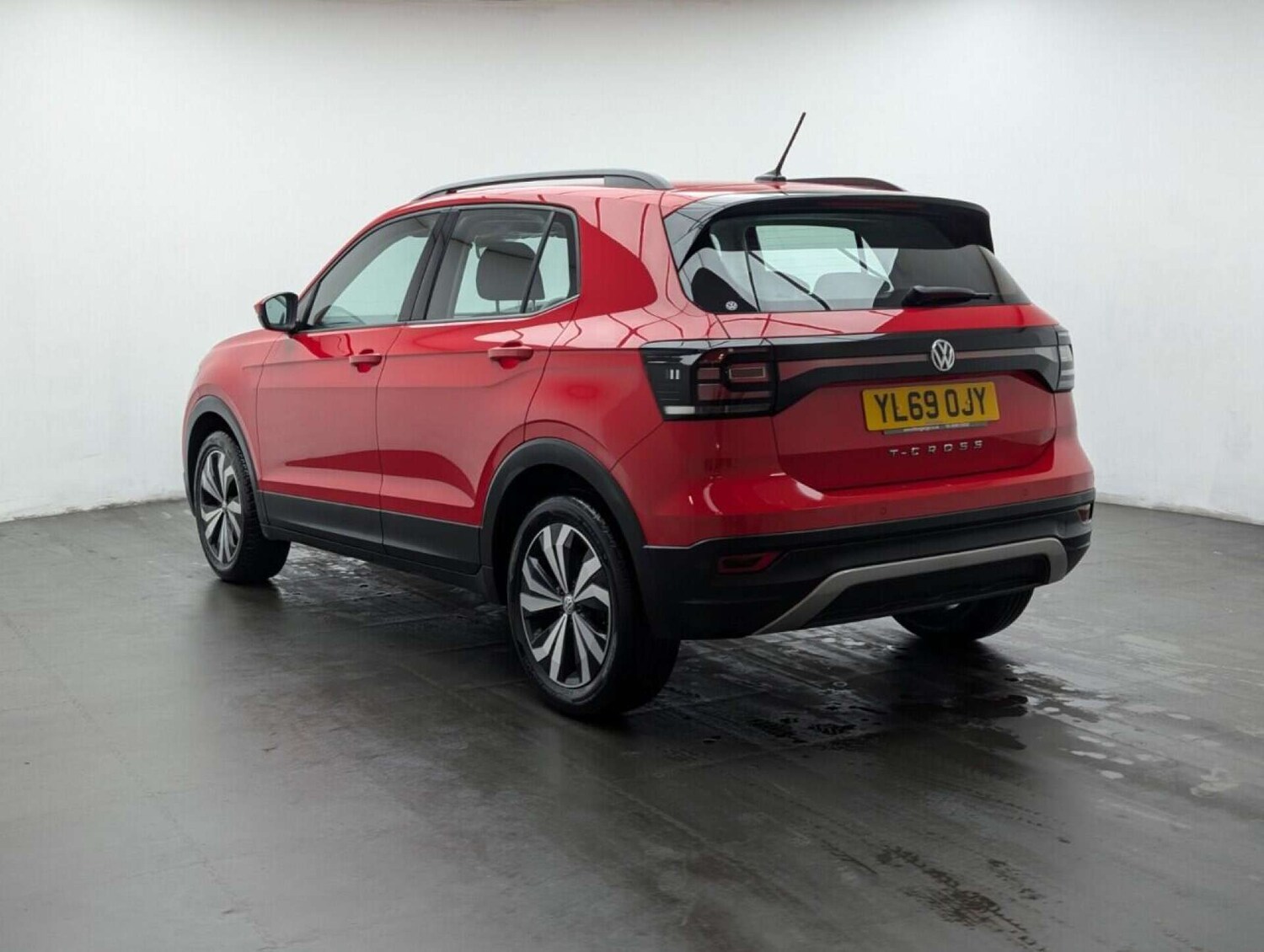 Used Volkswagen T-Cross 2020 for sale - 77713904: Photo 6