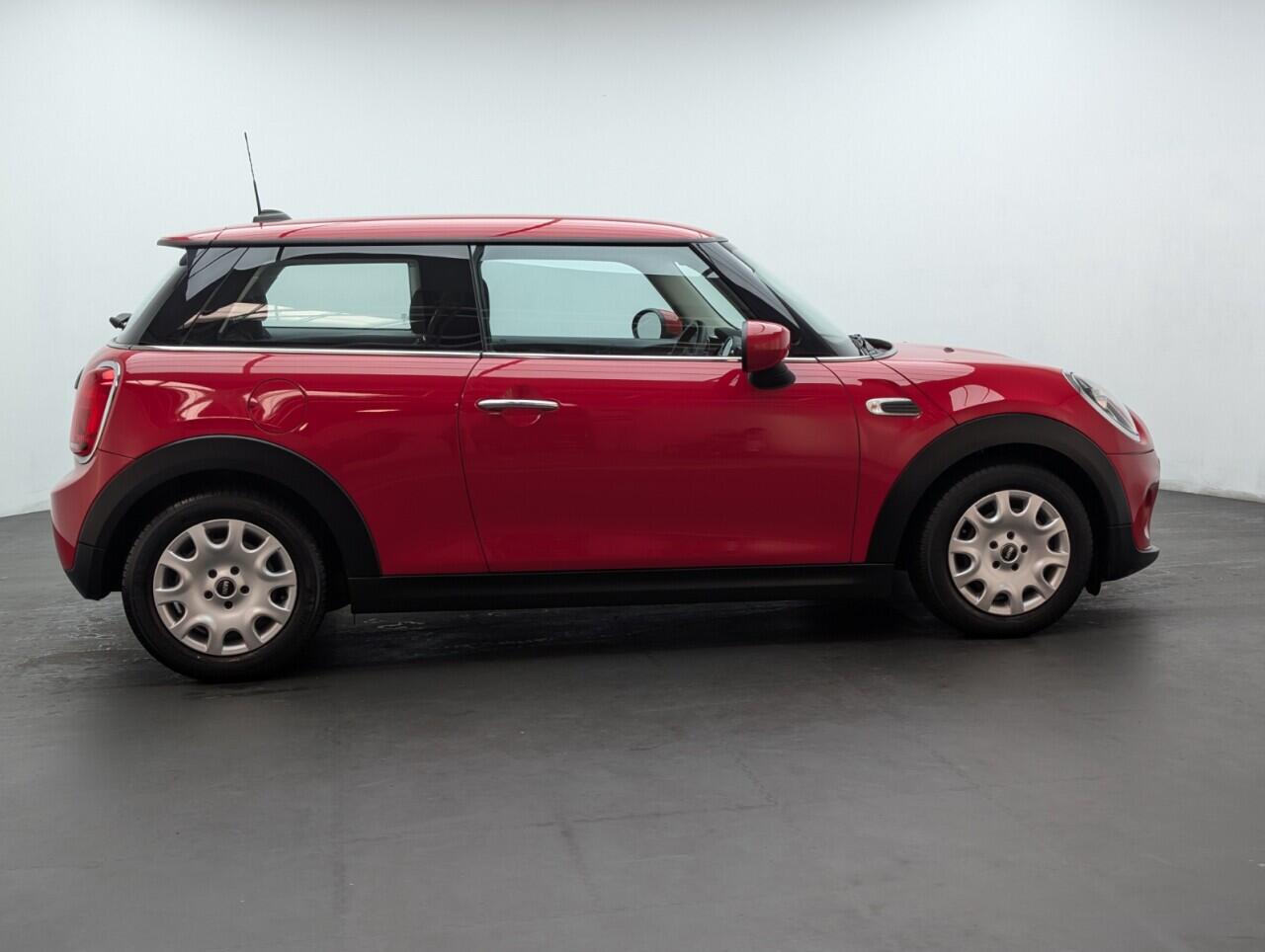 Used MINI Hatch 2020 for sale - 76424781: Photo 9