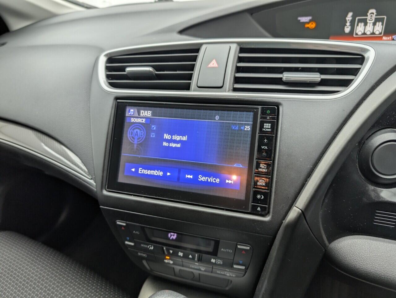 Used Honda Civic 2017 for sale - 76422972: Photo 13