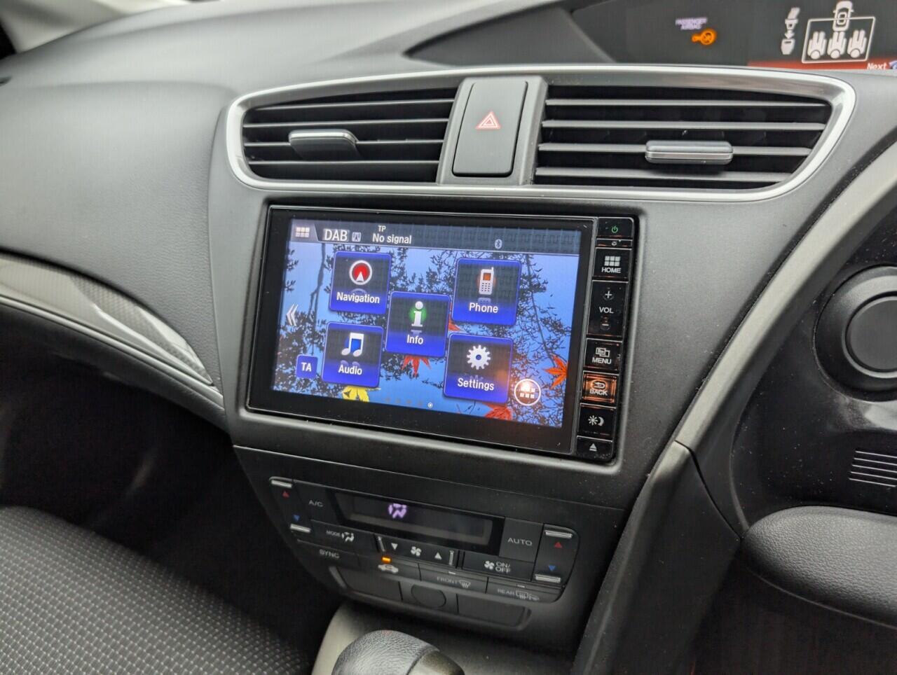 Used Honda Civic 2017 for sale - 76422972: Photo 14