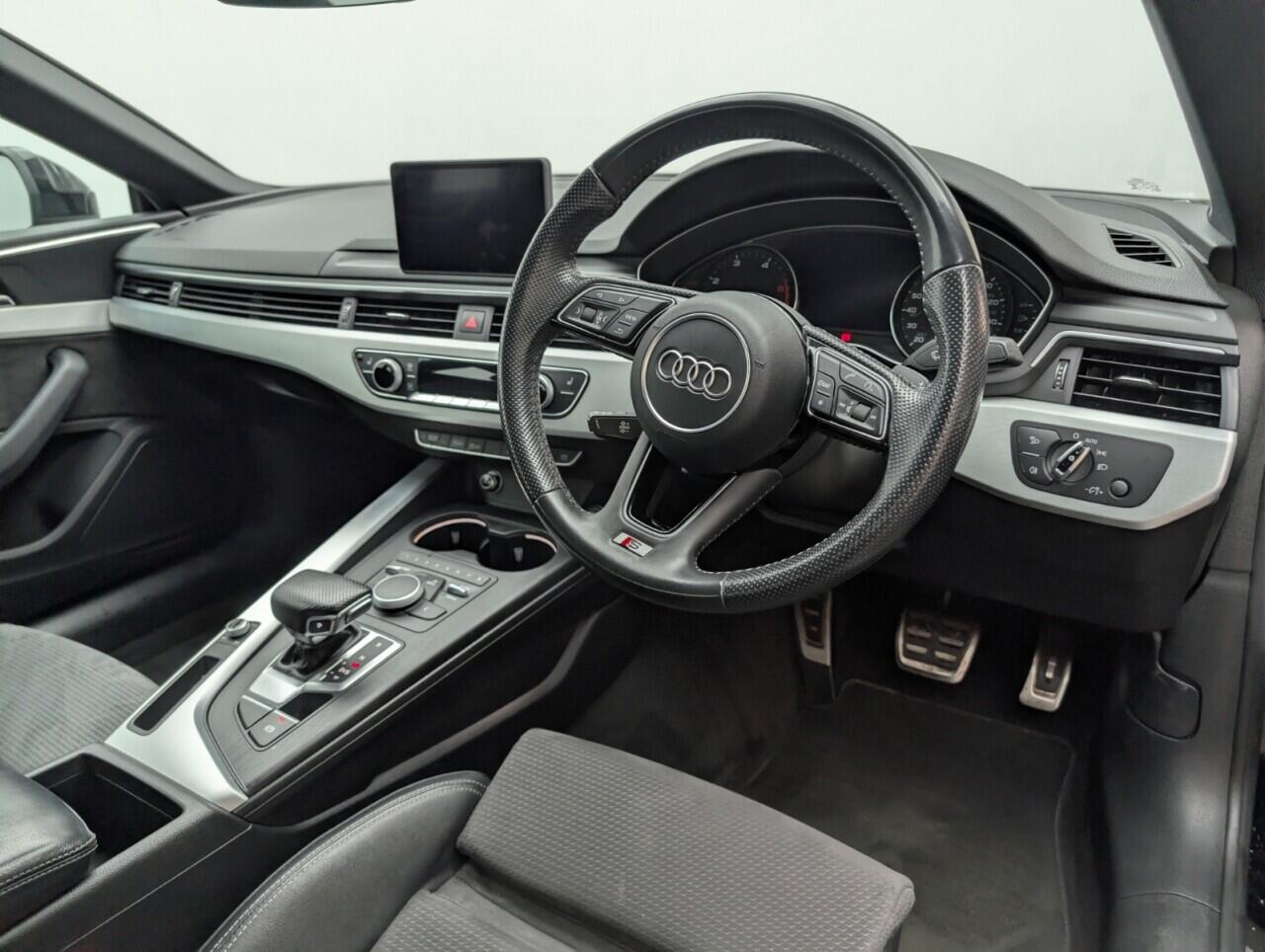Used Audi A5 2018 for sale - 76644928: Photo 11