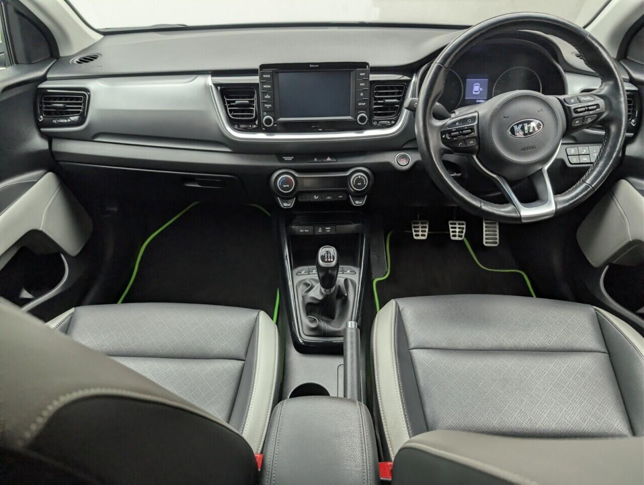 Used Kia Stonic 2018 for sale - 77657611: Photo 22