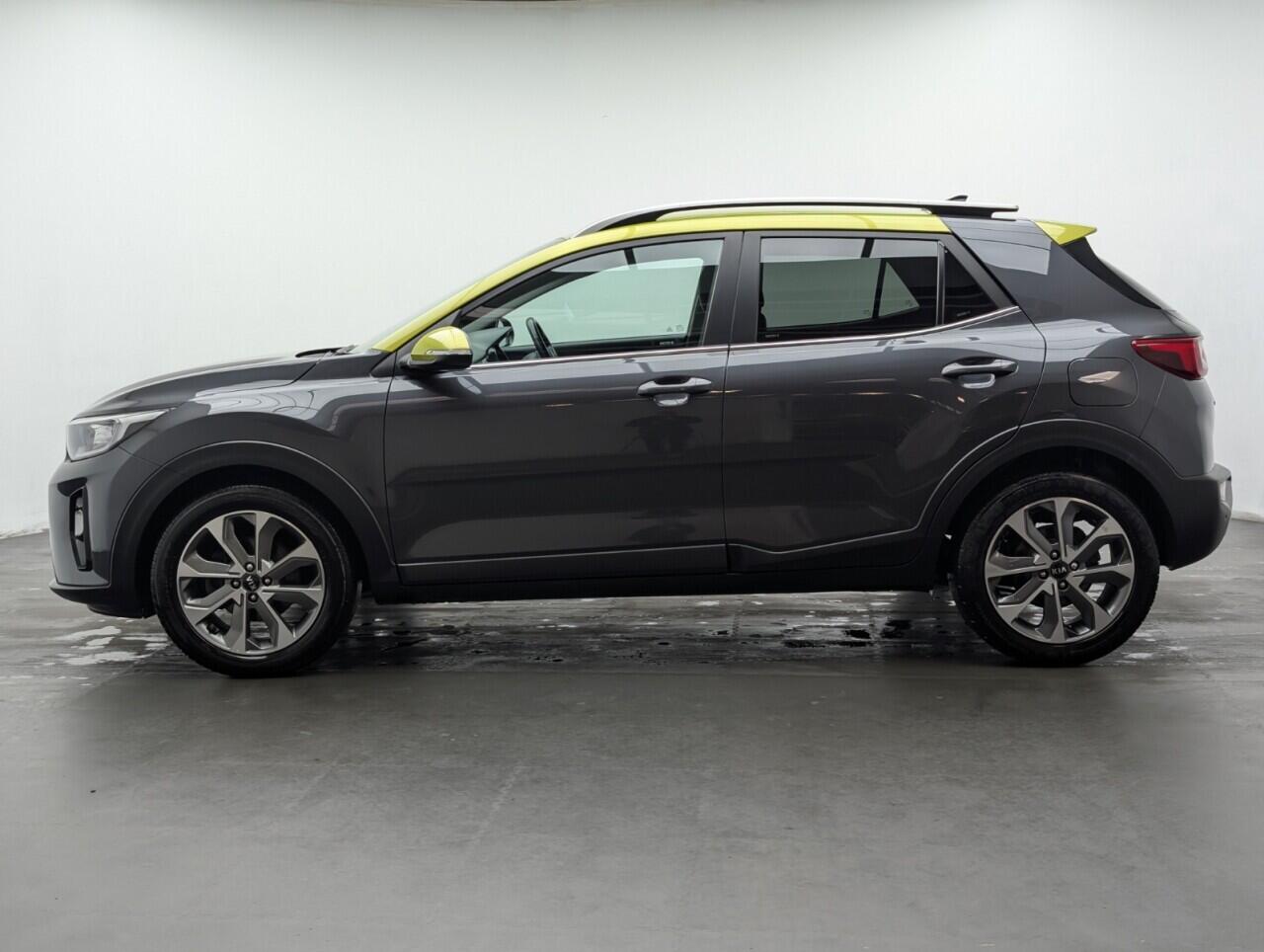 Used Kia Stonic 2018 for sale - 77657611: Photo 5