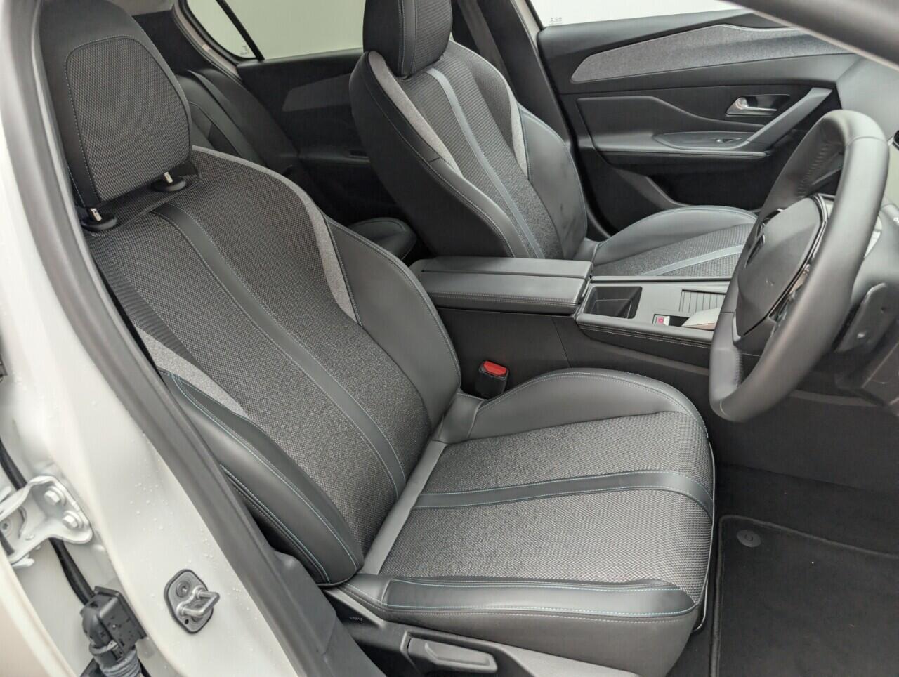 Used Peugeot 308 2023 for sale - 76425465: Photo 12