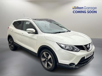 Used Nissan Qashqai 2015 for sale - 76976641: Photo