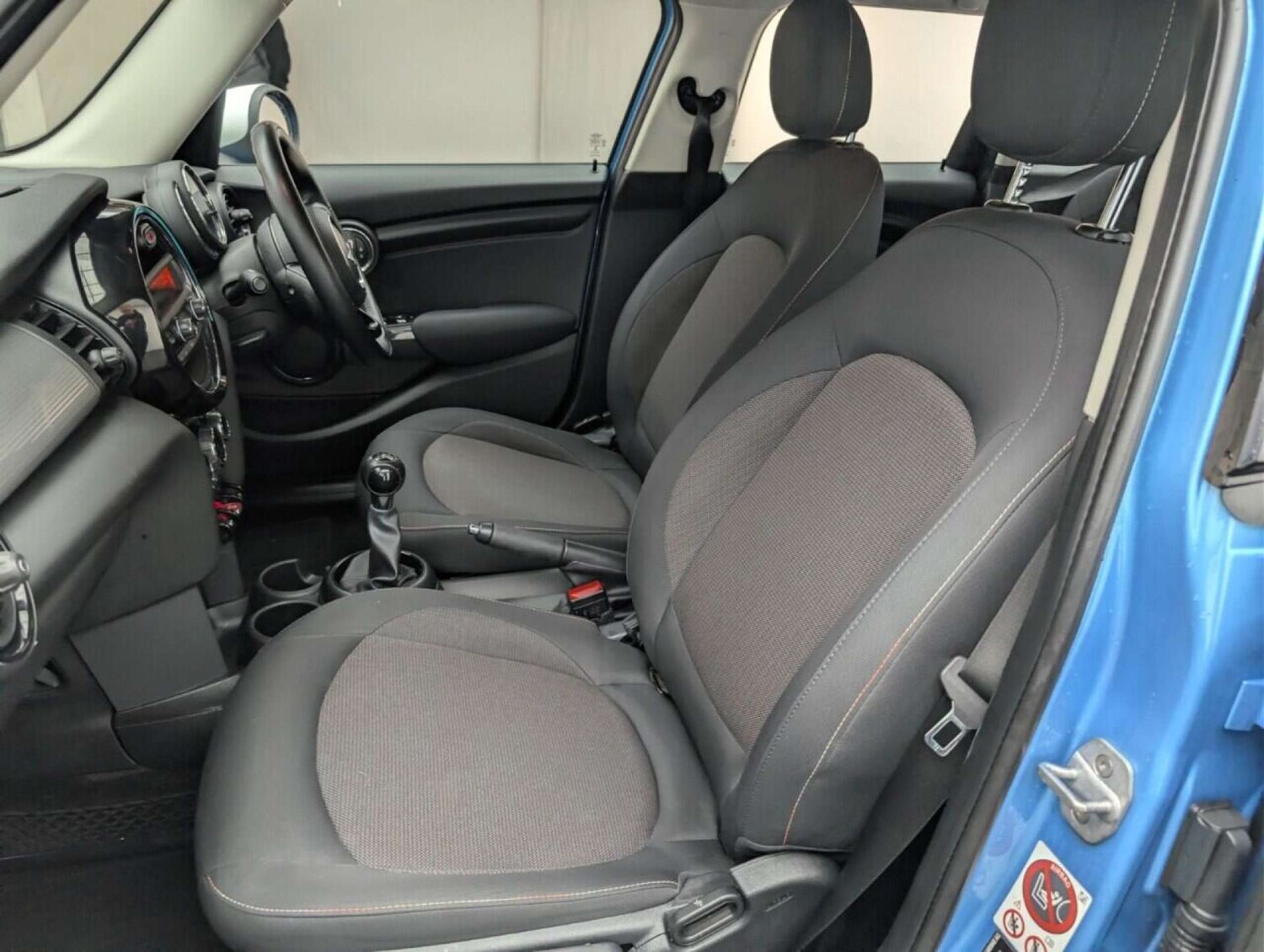 Used MINI Hatch 2017 for sale - 77713379: Photo 24