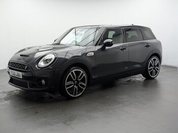 Used MINI Clubman 2019 for sale - 77456325: Photo