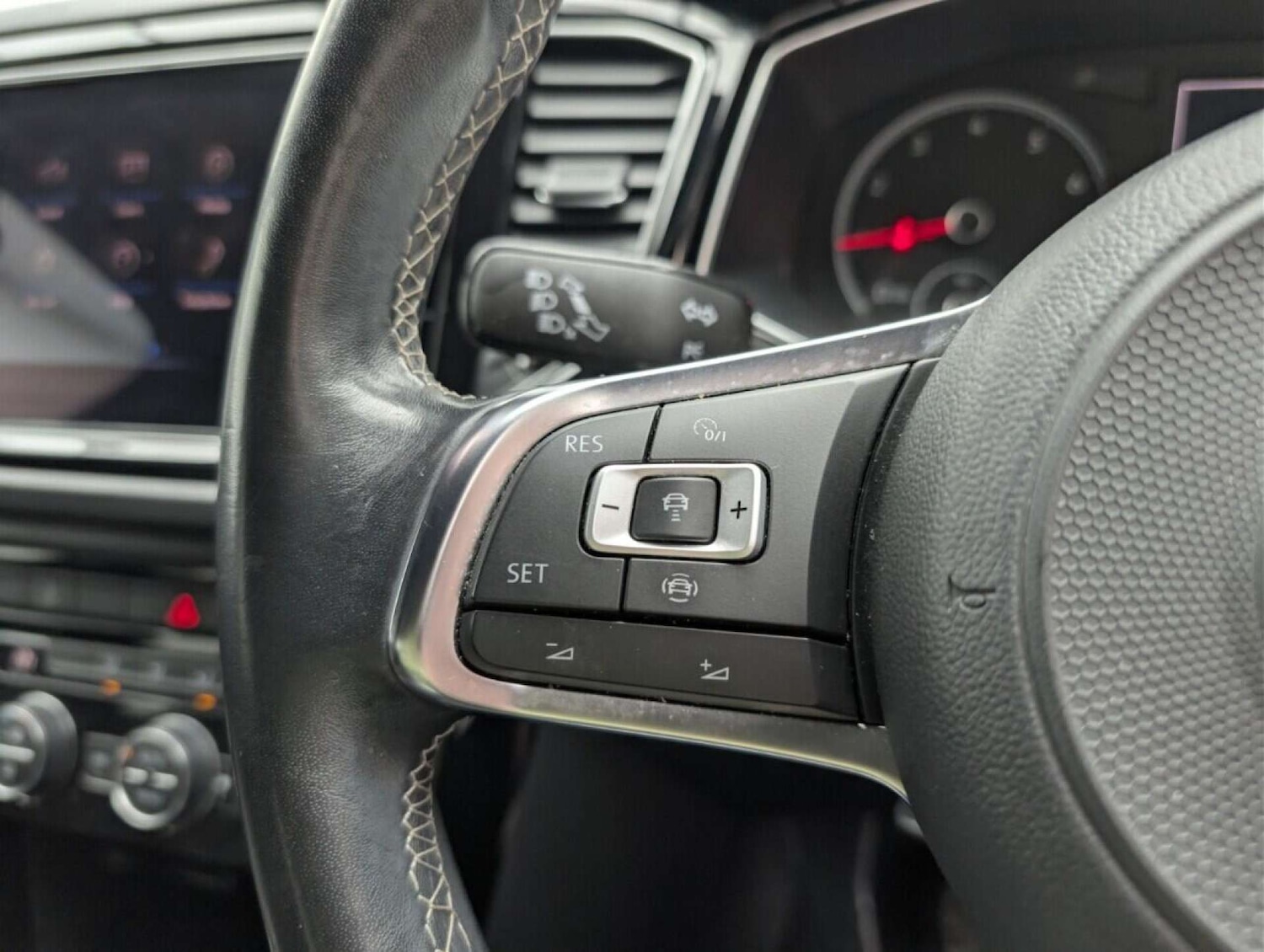 Used Volkswagen T-Roc 2020 for sale - 78122962: Photo 22