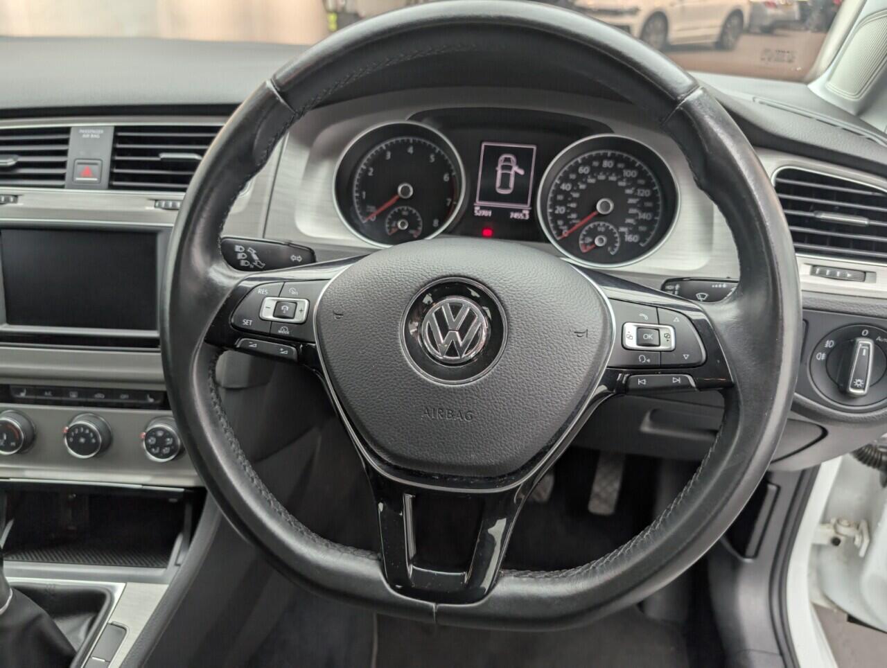 Used Volkswagen Golf 2016 for sale - 76425514: Photo 24