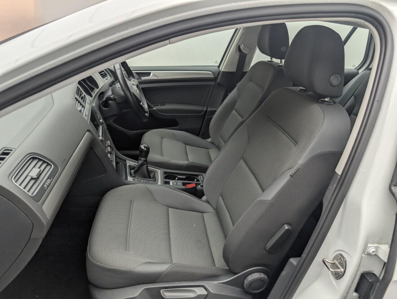 Used Volkswagen Golf 2016 for sale - 76425514: Photo 29