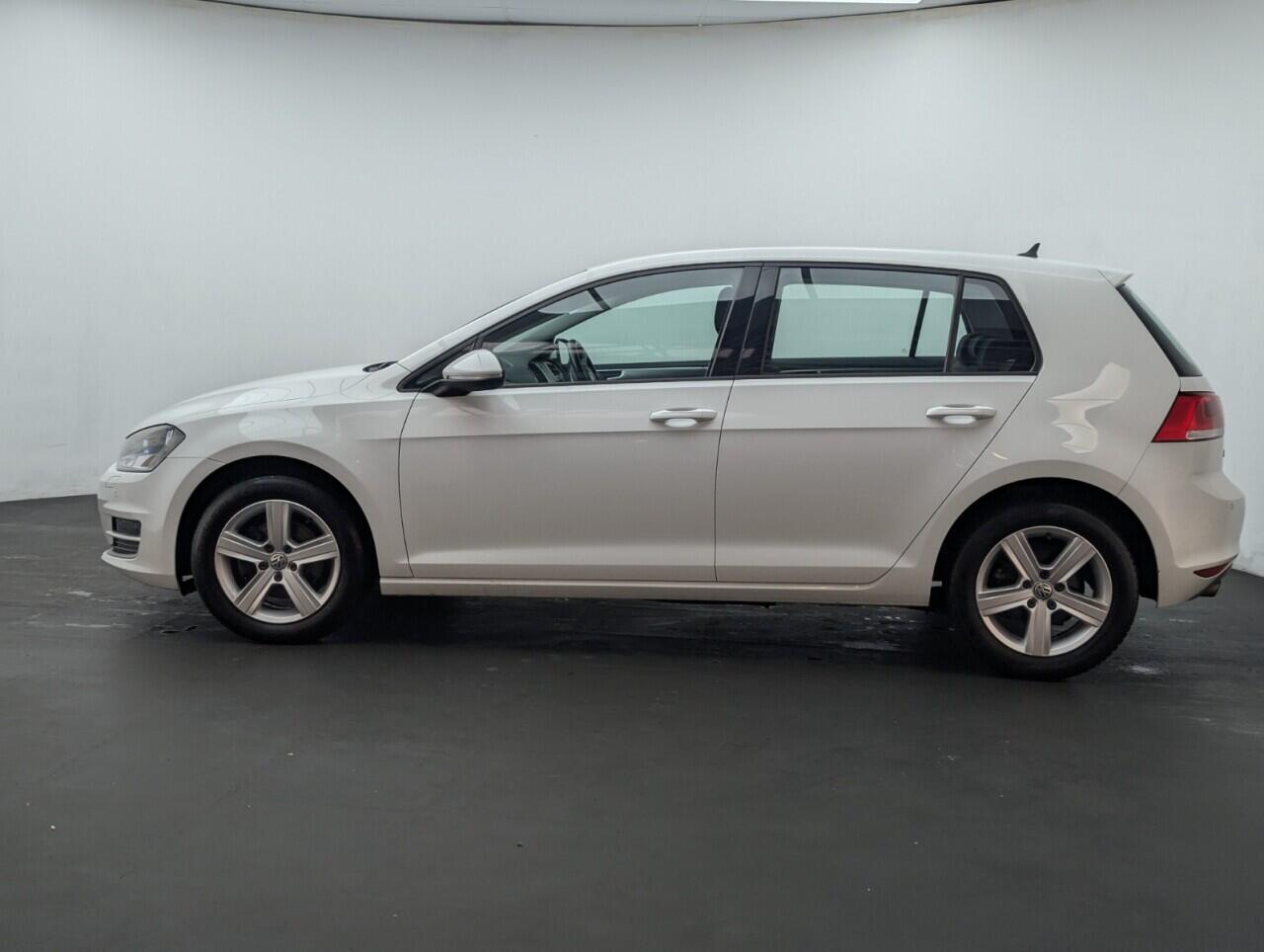 Used Volkswagen Golf 2016 for sale - 76425514: Photo 5