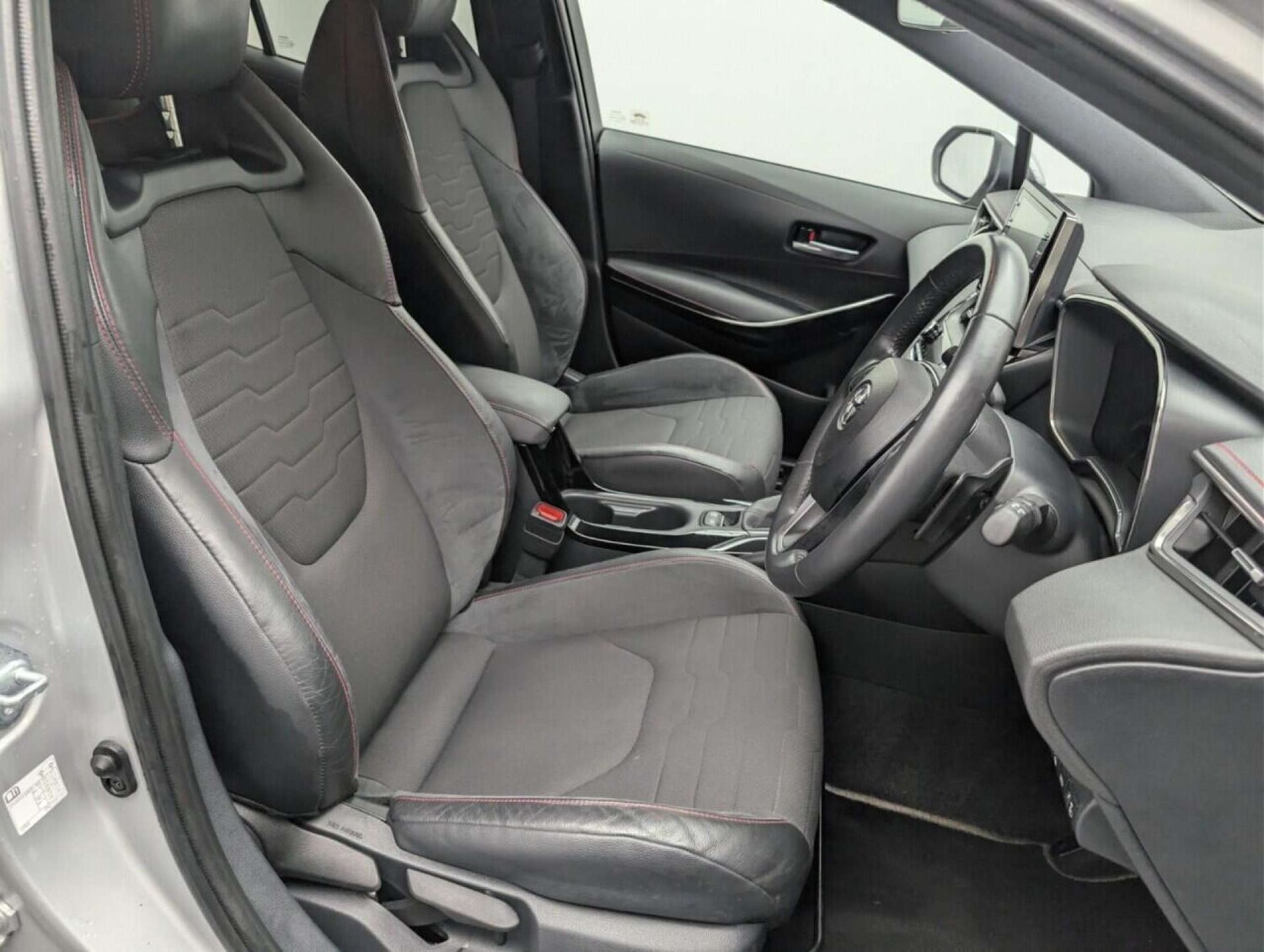 Used Toyota Corolla 2020 for sale - 77713367: Photo 11