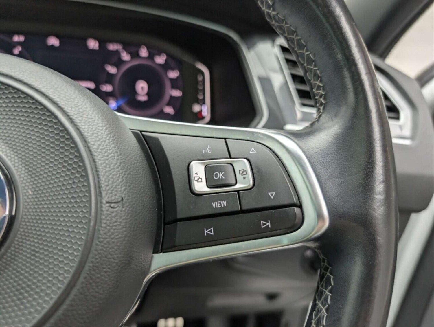 Used Volkswagen Tiguan 2019 for sale - 77714258: Photo 18