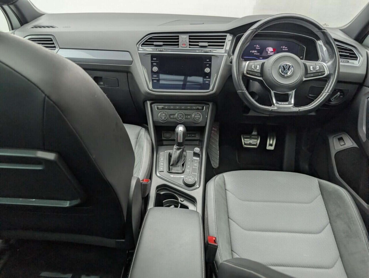 Used Volkswagen Tiguan 2019 for sale - 77714258: Photo 23