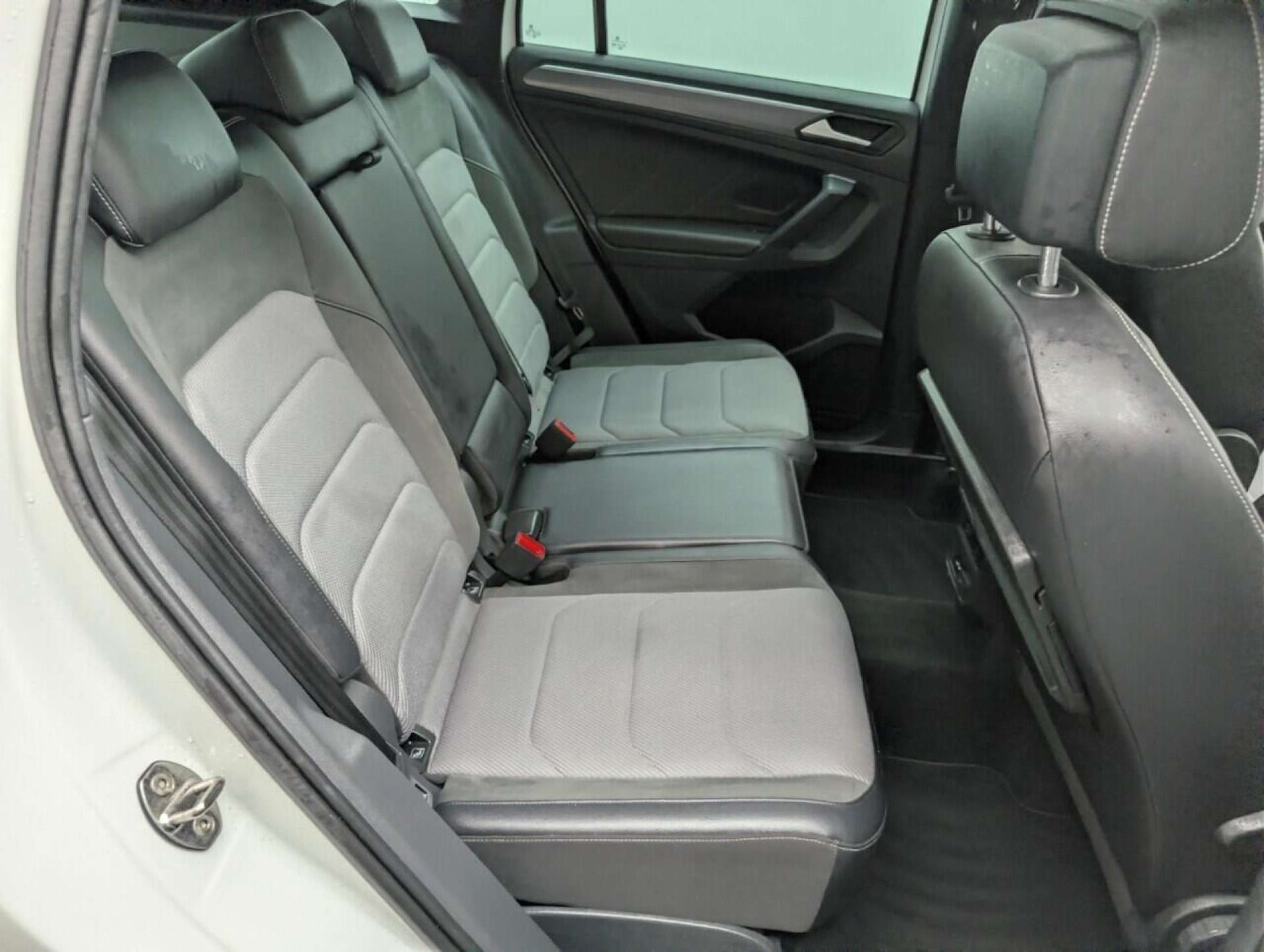 Used Volkswagen Tiguan 2019 for sale - 77714258: Photo 24