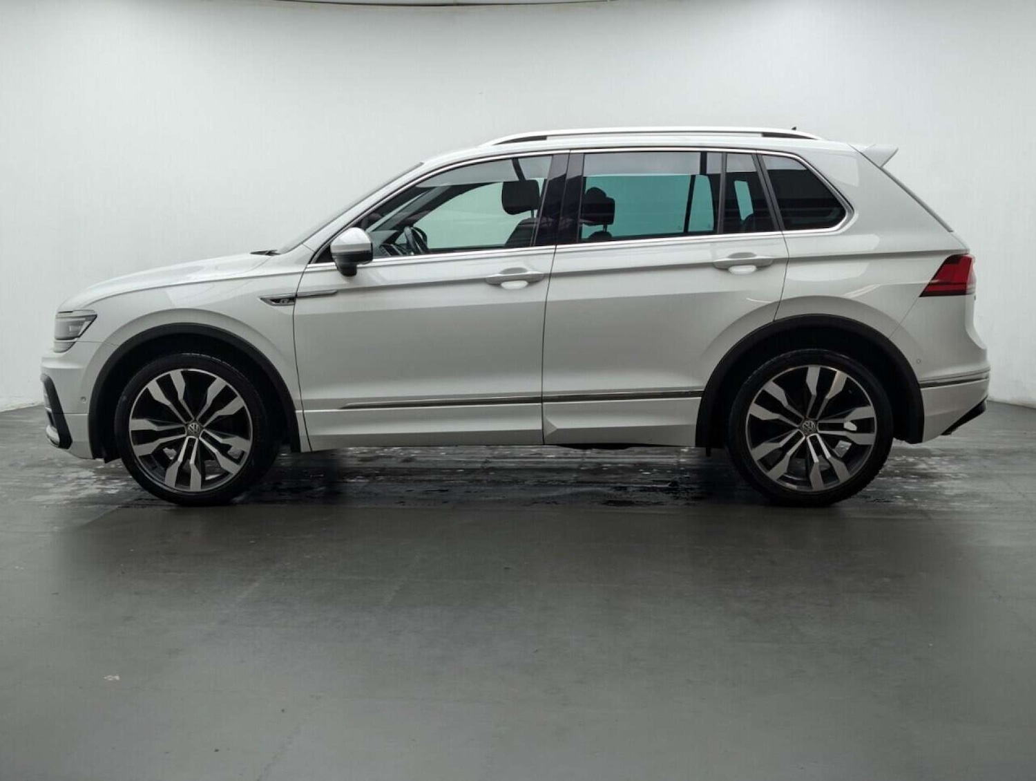 Used Volkswagen Tiguan 2019 for sale - 77714258: Photo 5