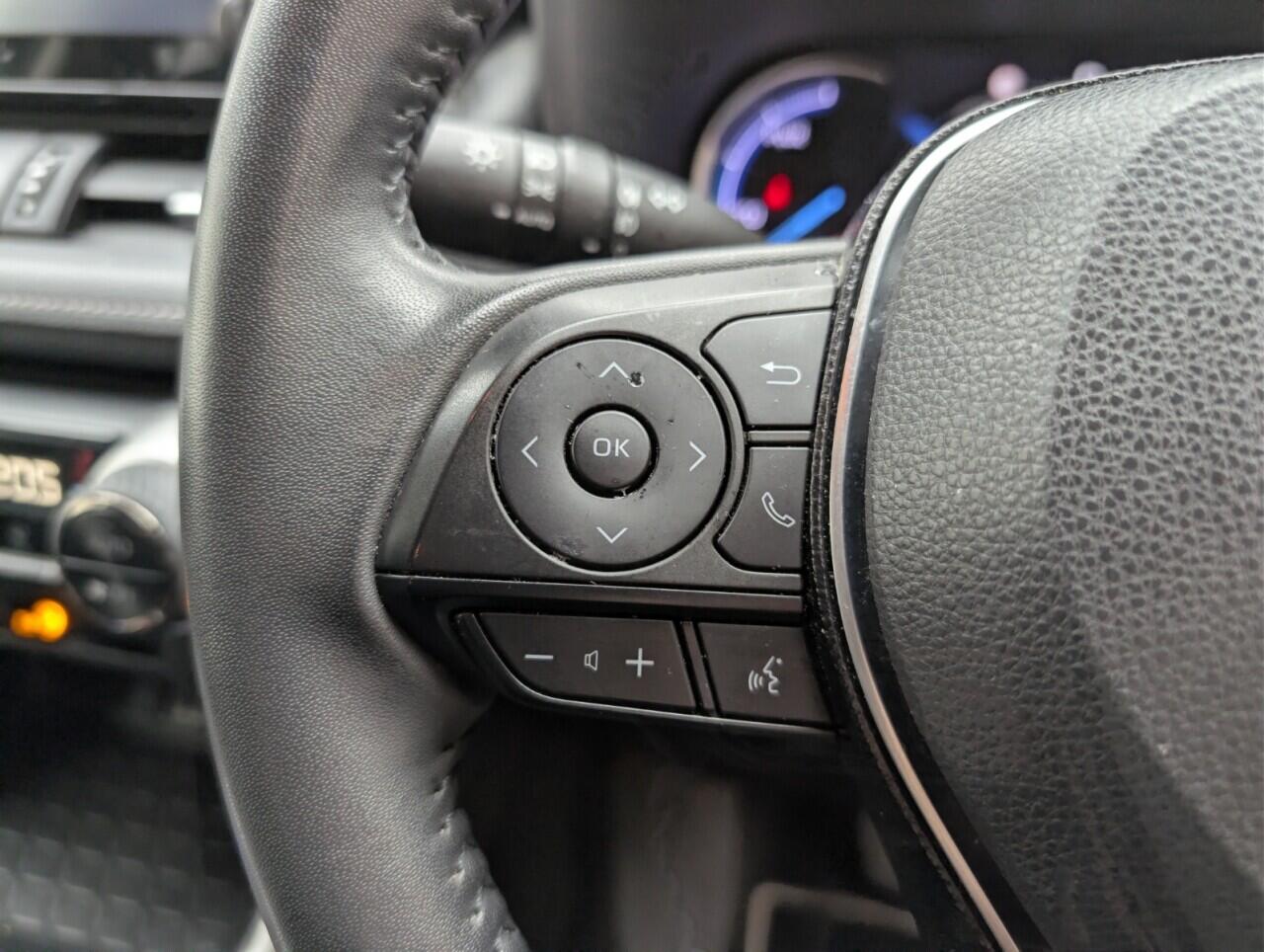 Used Toyota RAV4 2021 for sale - 76472352: Photo 19