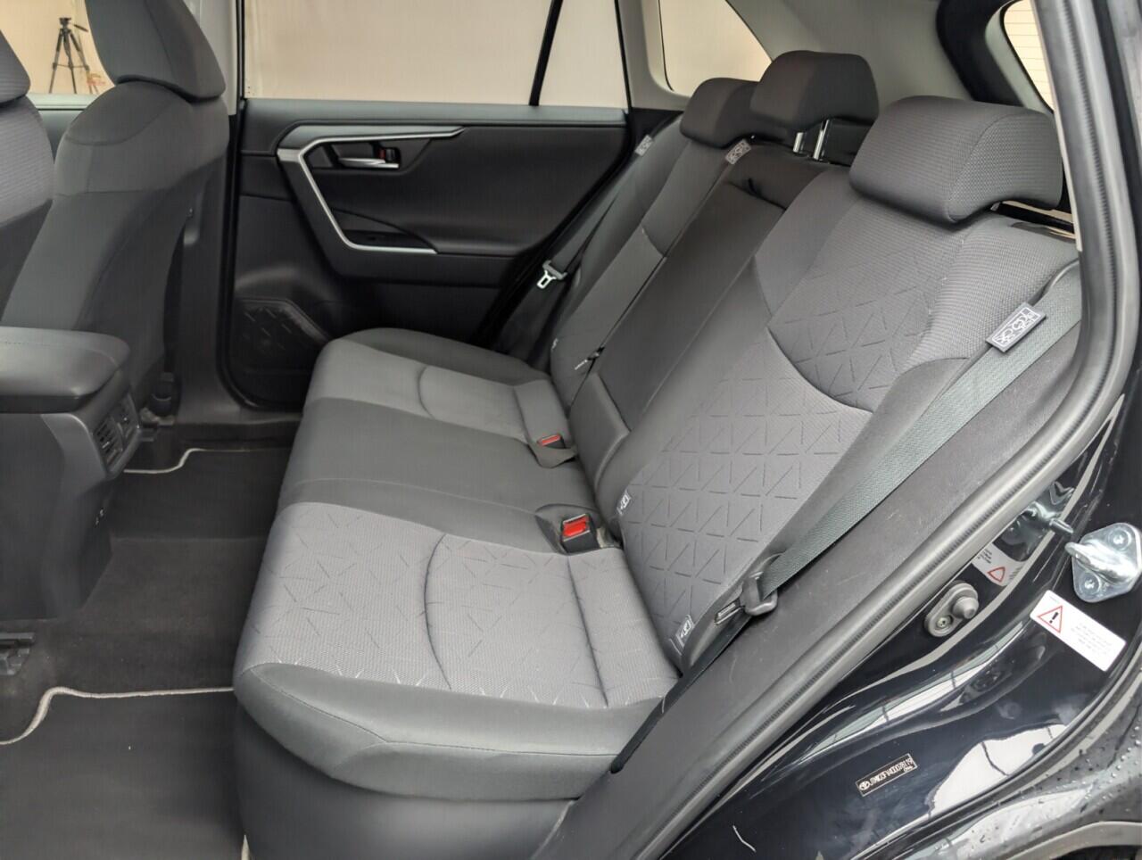 Used Toyota RAV4 2021 for sale - 76472352: Photo 27