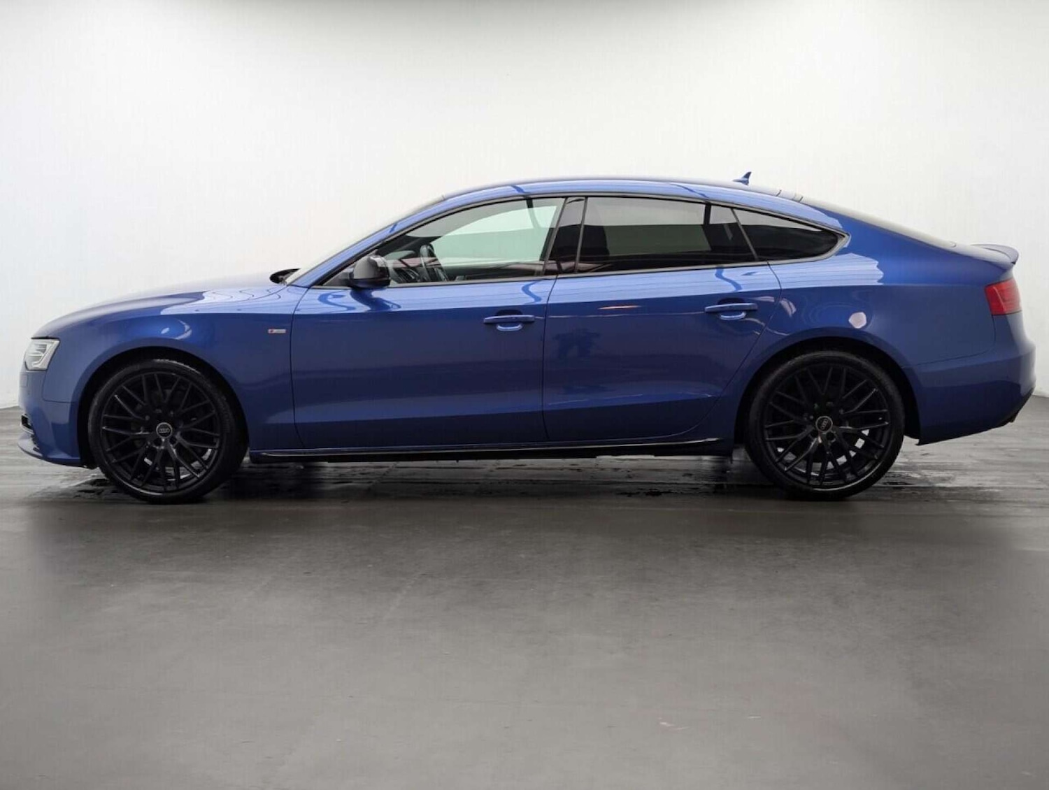 Used Audi A5 2016 for sale - 77714056: Photo 5