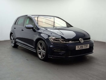 Used Volkswagen Golf 2019 for sale - 79546944: Photo