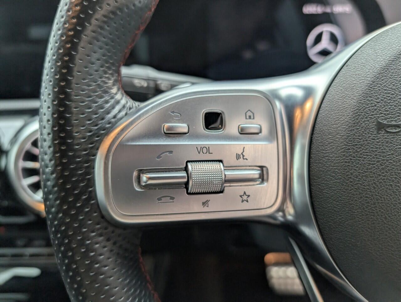 Used Mercedes-Benz A-Class 2019 for sale - 76714811: Photo 18