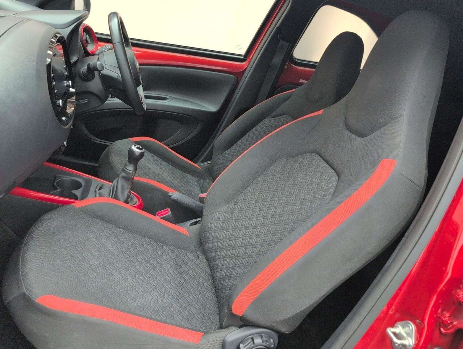 Used Toyota Aygo X 2022 for sale - 77713855: Photo 27