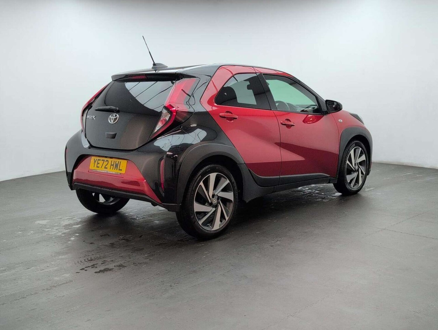Used Toyota Aygo X 2022 for sale - 77713855: Photo 8