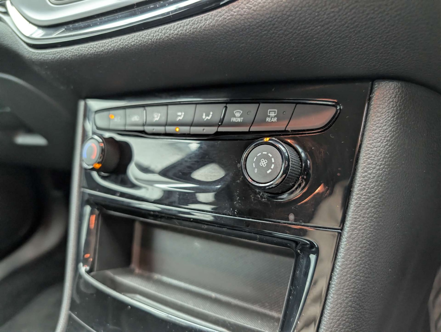 Used Vauxhall Astra 2019 for sale - 78080726: Photo 26