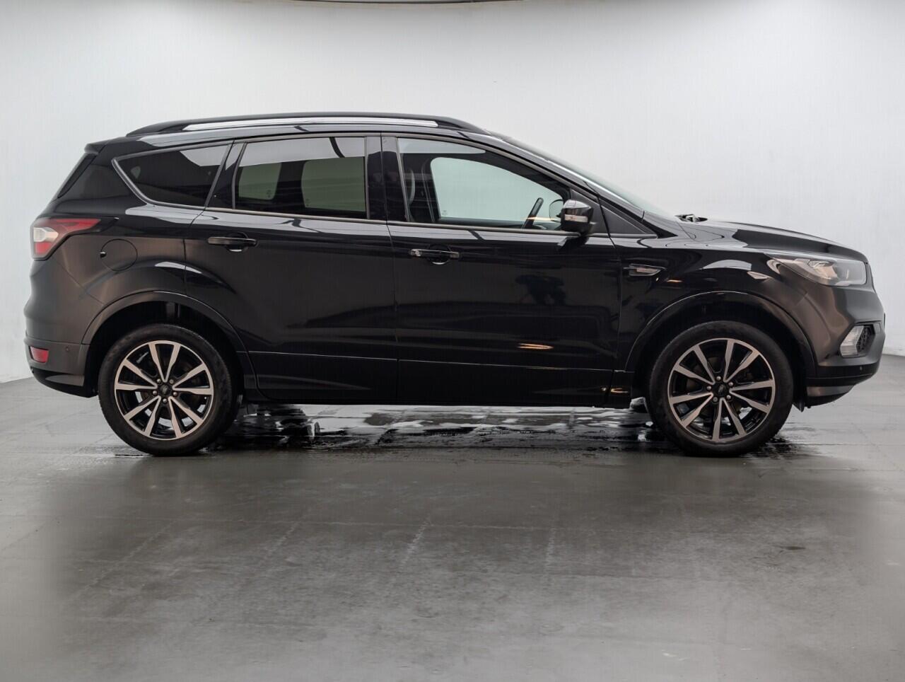 Used Ford Kuga 2018 for sale - 76658989: Photo 9