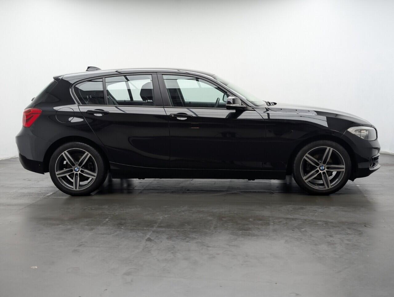 Used BMW 1 Series 2017 for sale - 77377640: Photo 9