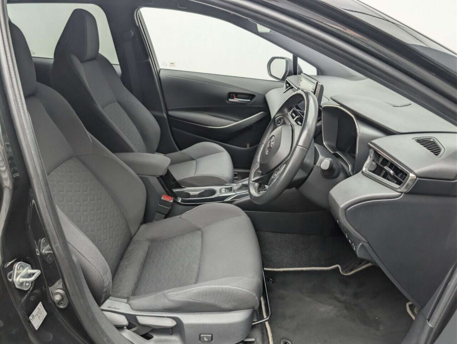 Used Toyota Corolla 2019 for sale - 77713549: Photo 11