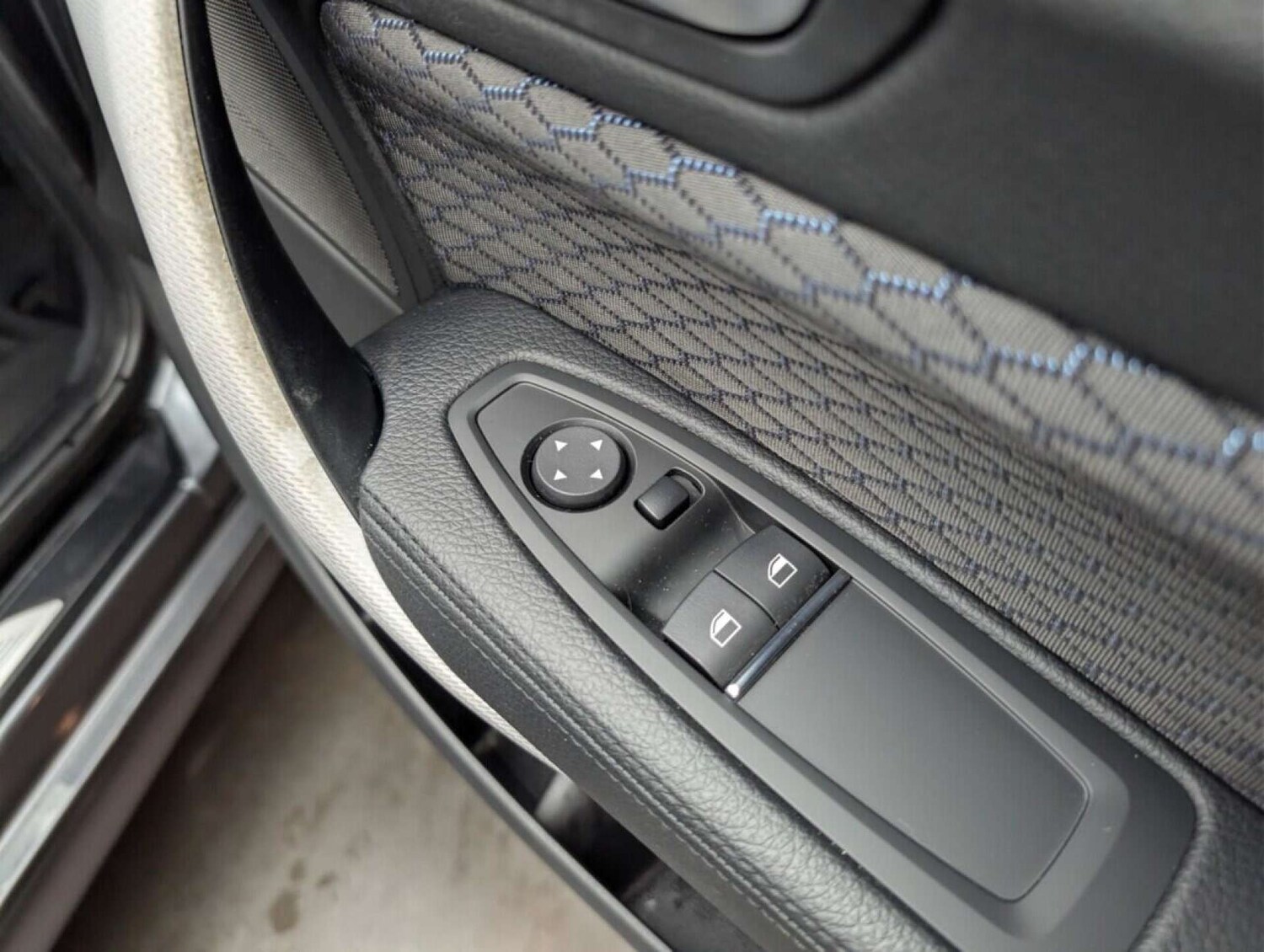 Used BMW 1 Series 2018 for sale - 77713960: Photo 30