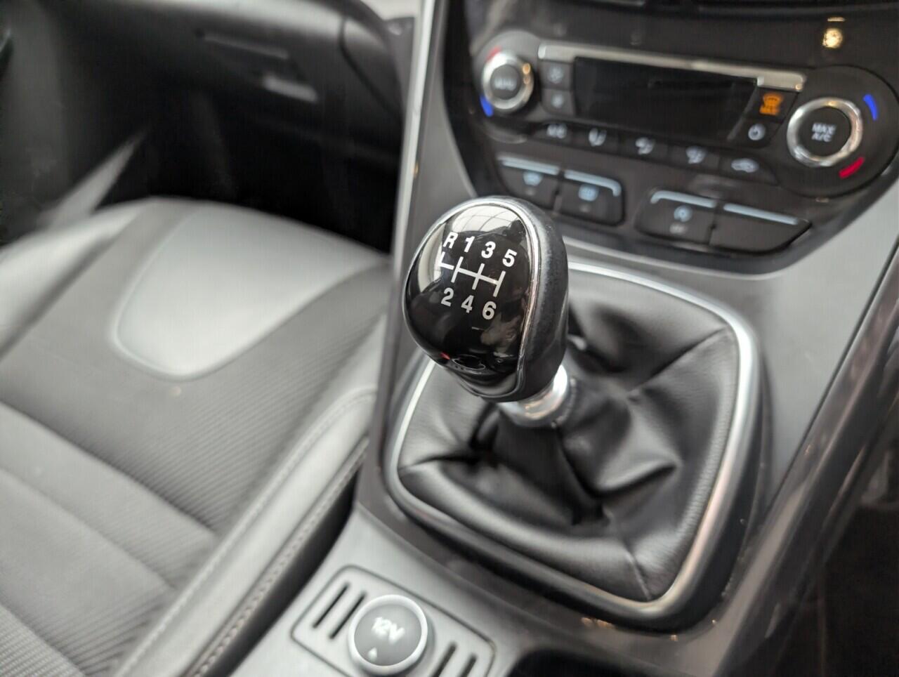 Used Ford Kuga 2016 for sale - 76608308: Photo 16