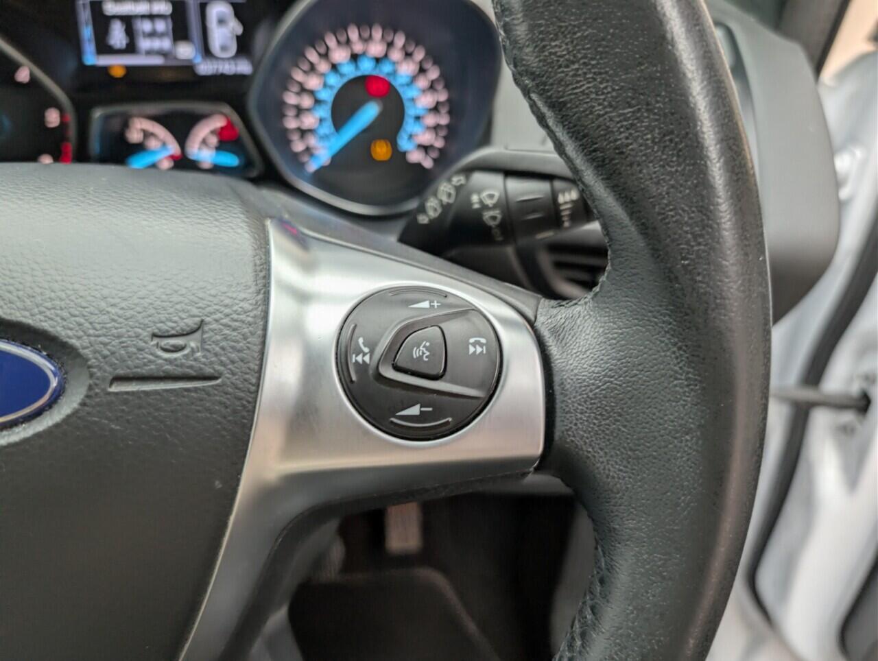 Used Ford Kuga 2016 for sale - 76608308: Photo 19